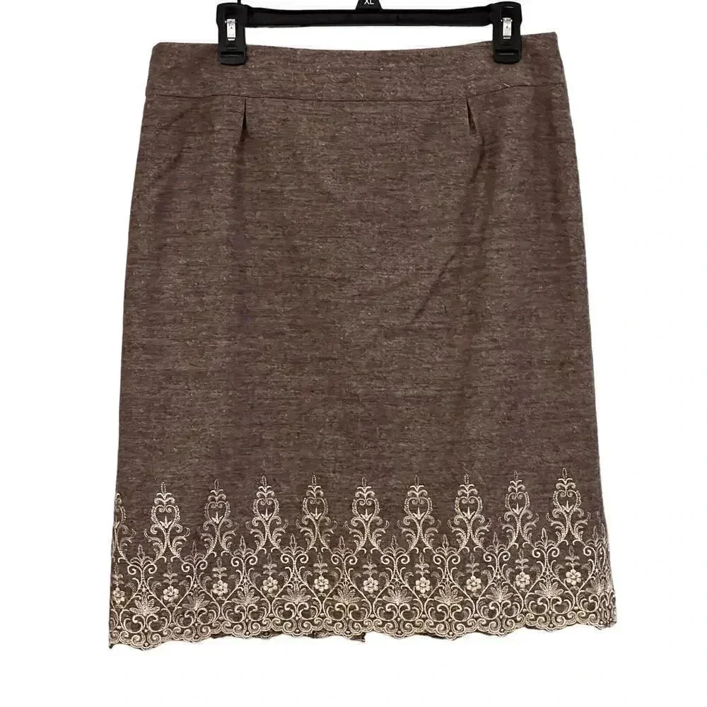 Antonio, Melanie skirt size 12 embroidered